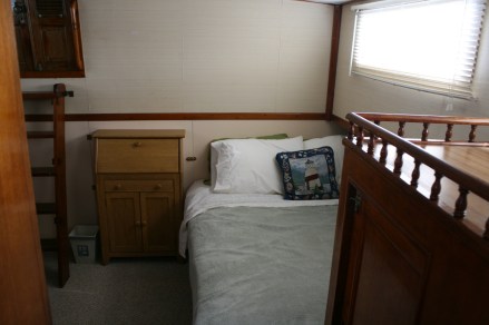 Aft cabin