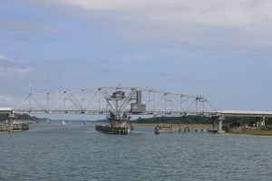 Figure Eight Island Swing Bridge