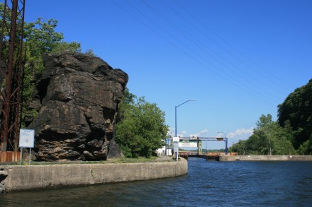 The lock receding into the ditance
