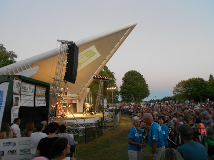 Spoons performing at Peterborough Musicfest
