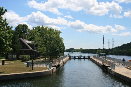 Leaving lock 4