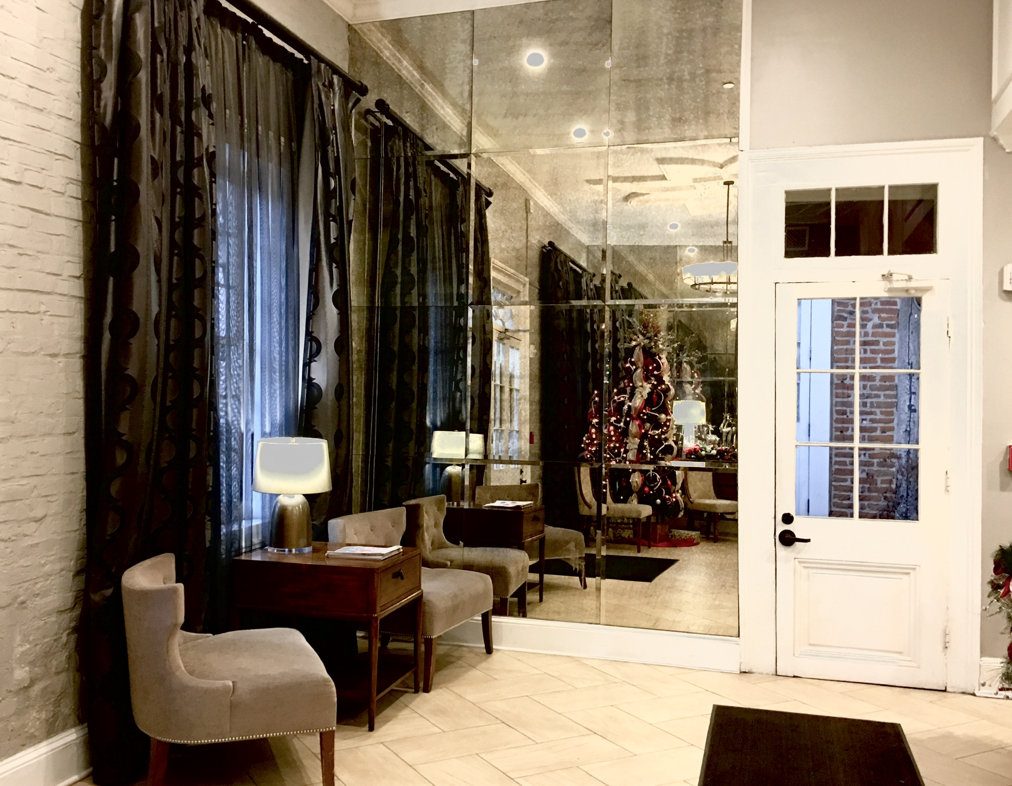 64E48DE1-40AC-411F-9F82-361DB4C971F4